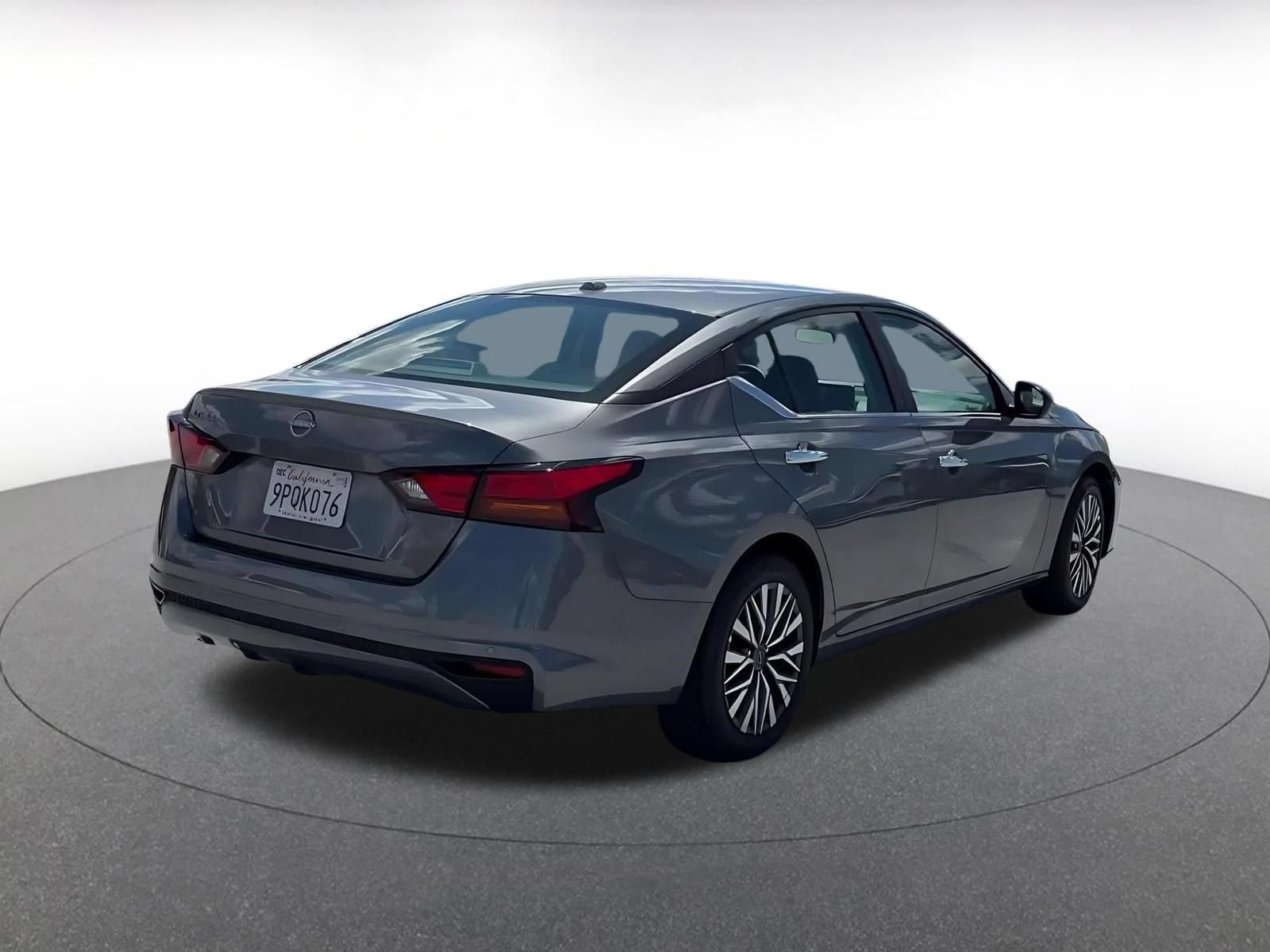 Thumbnail: 2025 Nissan Altima - 13