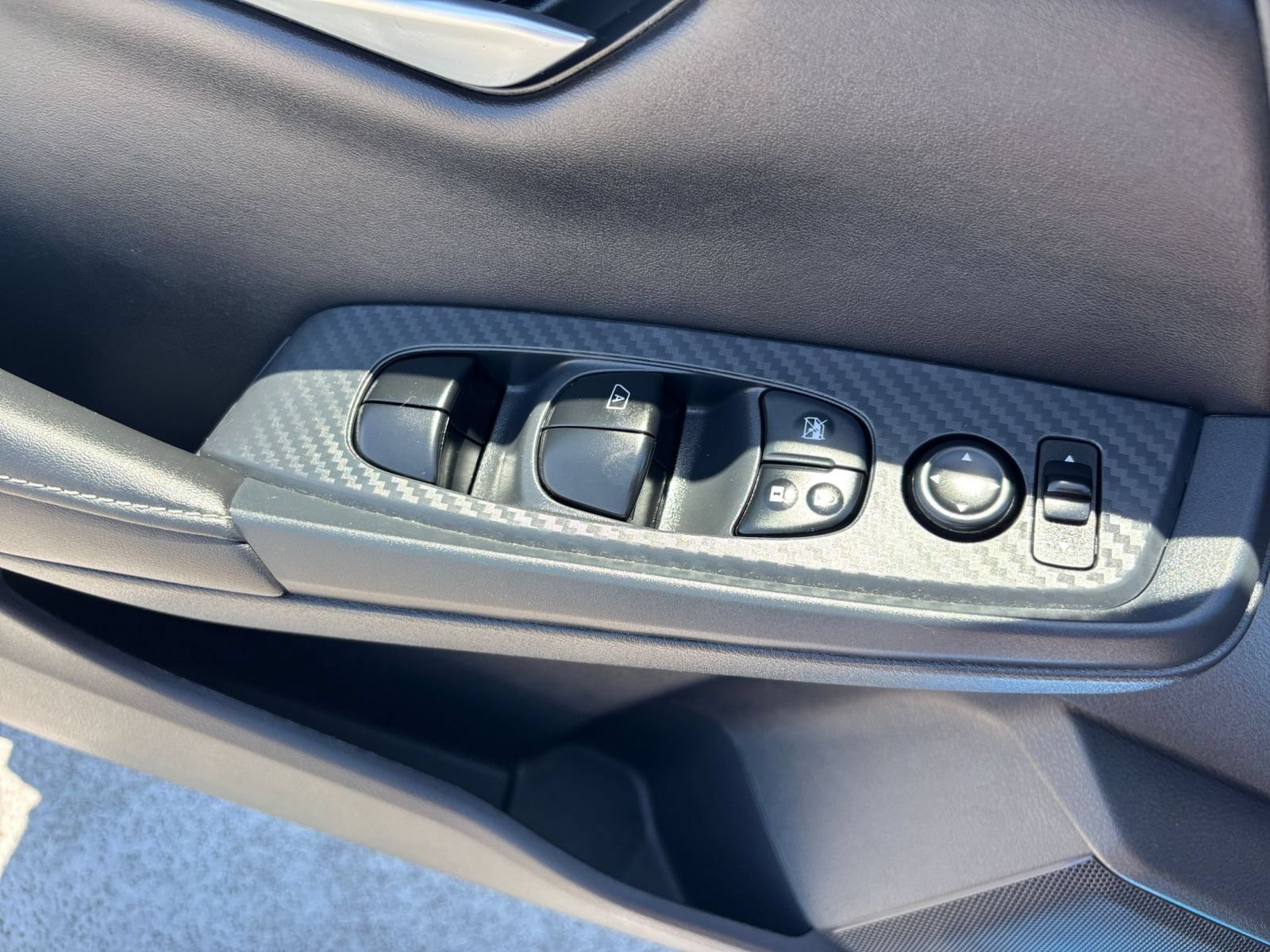 Thumbnail: 2025 Nissan Sentra - 18