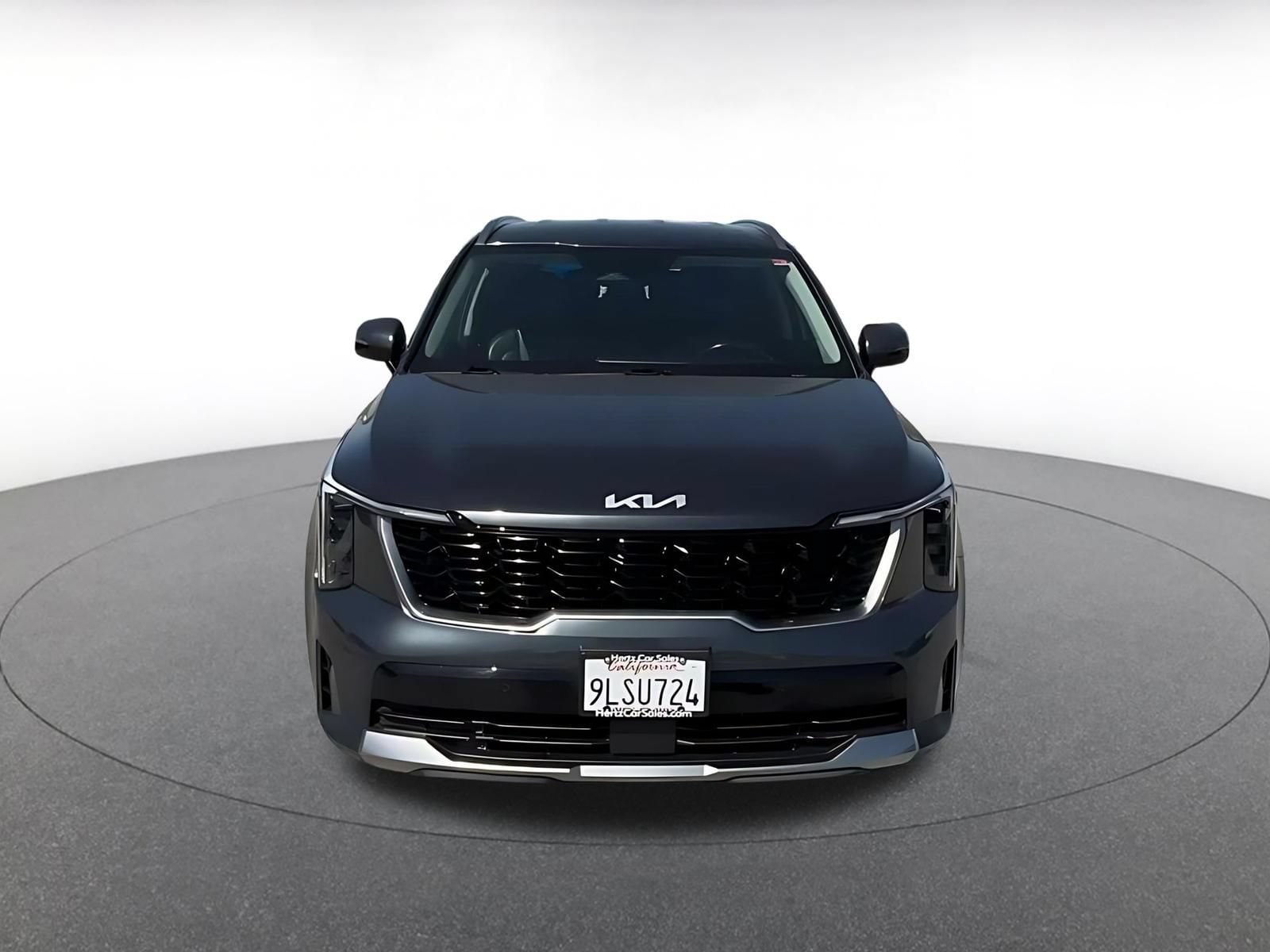 Thumbnail: 2024 Kia Sorento - 5