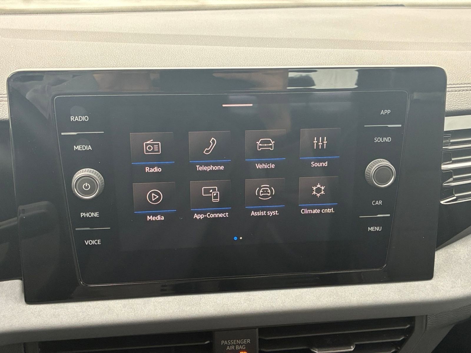 Thumbnail: 2025 Volkswagen Jetta - 21