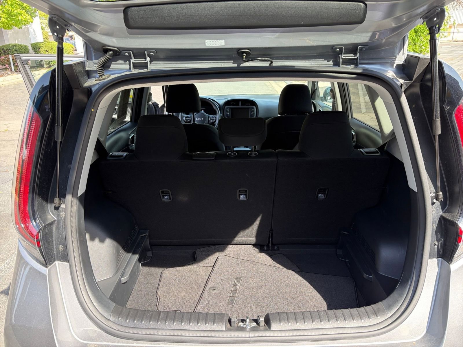 Thumbnail: 2025 Kia Soul - 16