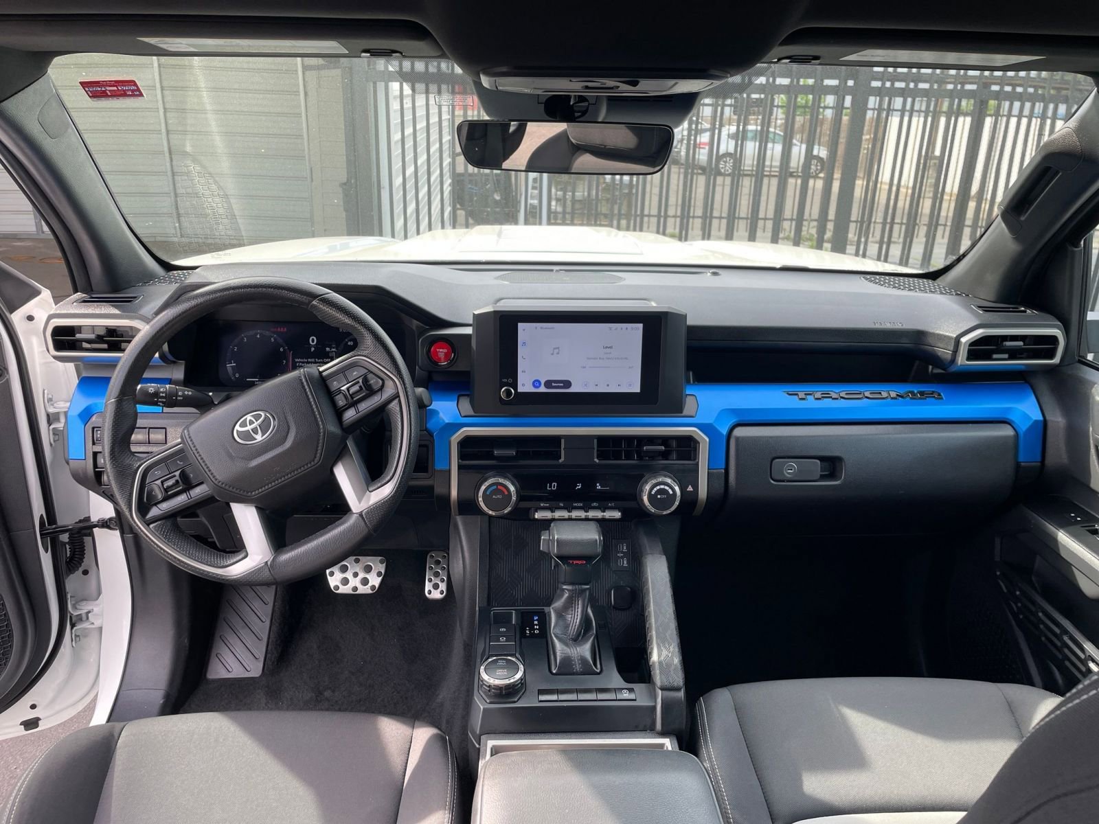 Thumbnail: 2024 Toyota Tacoma - 31