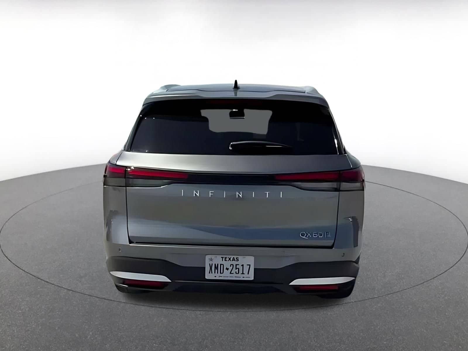 Thumbnail: 2026 INFINITI QX60 - 10