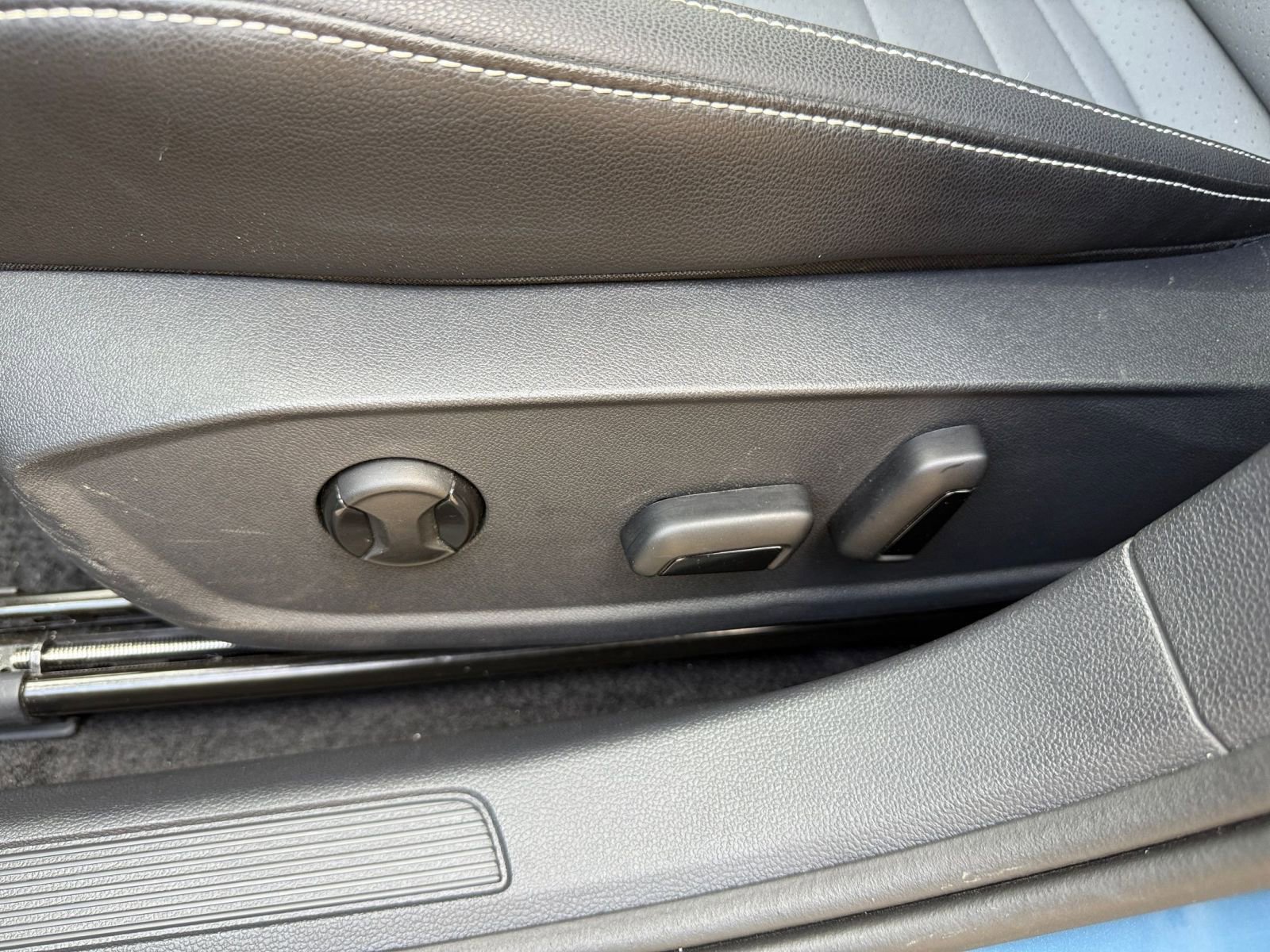 Thumbnail: 2025 Volkswagen Jetta - 23