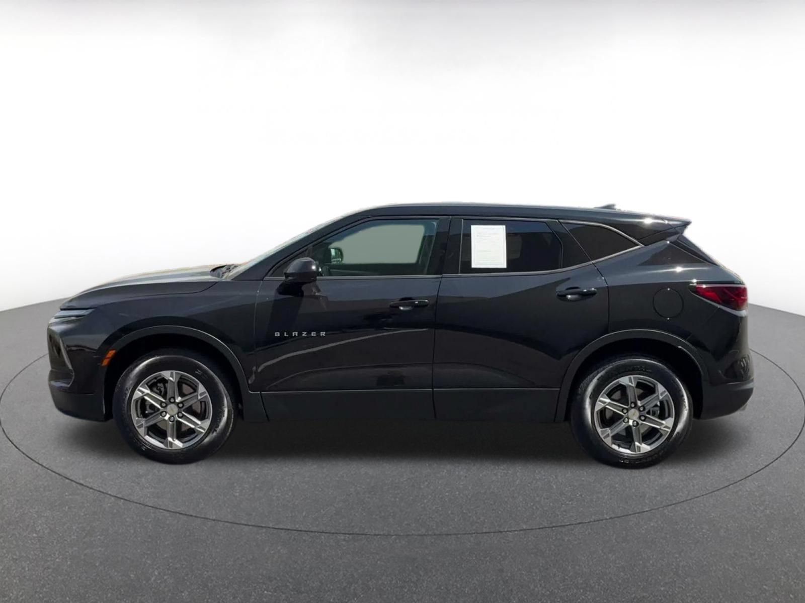 Thumbnail: 2025 Chevrolet Blazer - 9