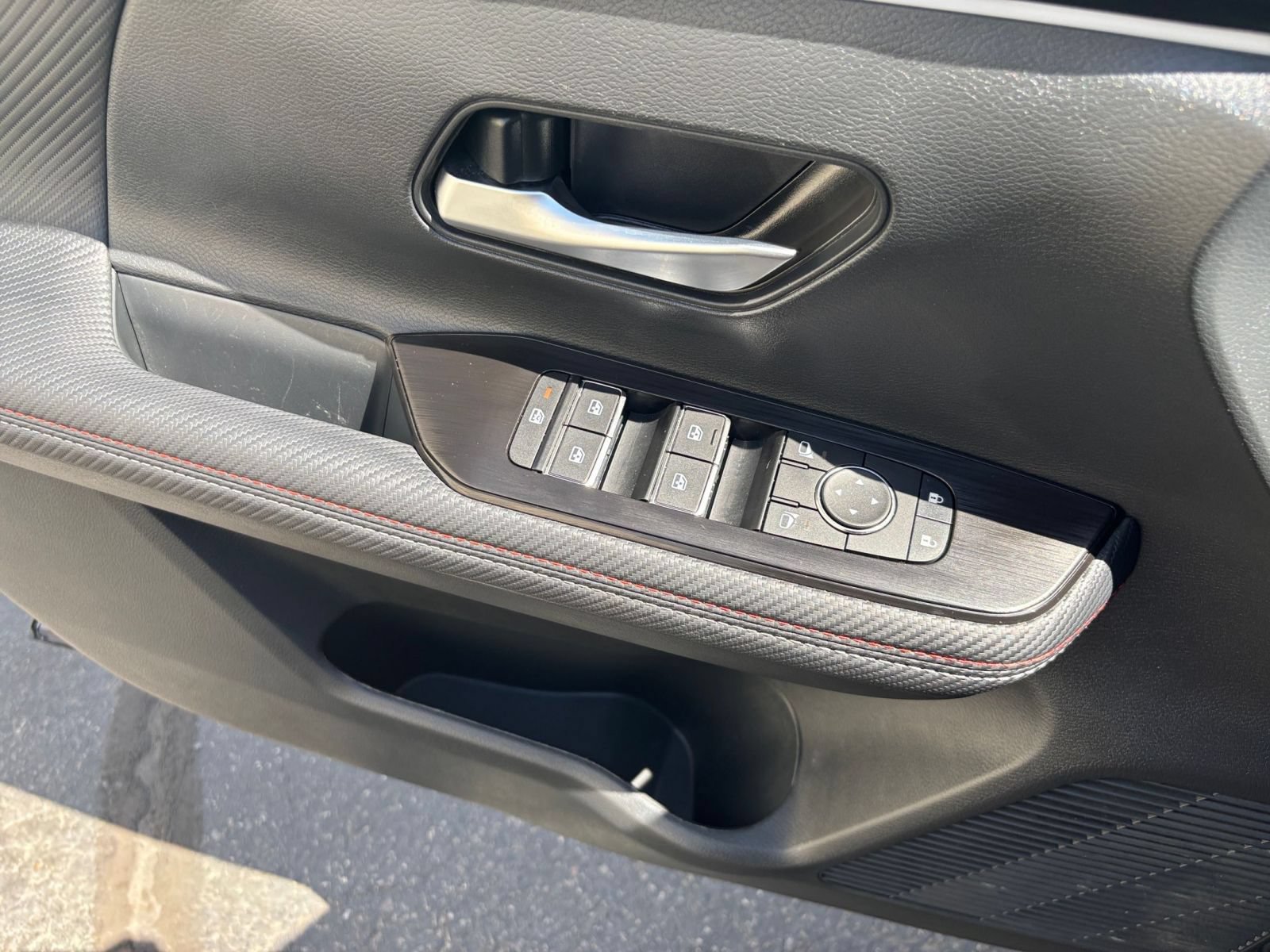 Thumbnail: 2026 Nissan Kicks - 18