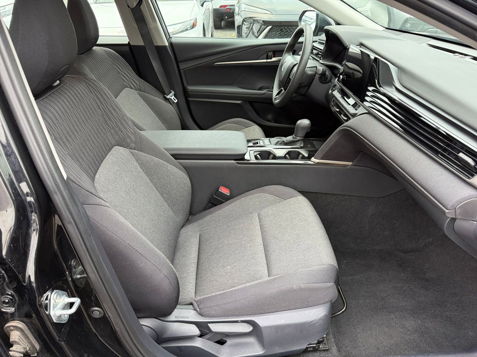 Thumbnail: 2025 Toyota Camry - 24