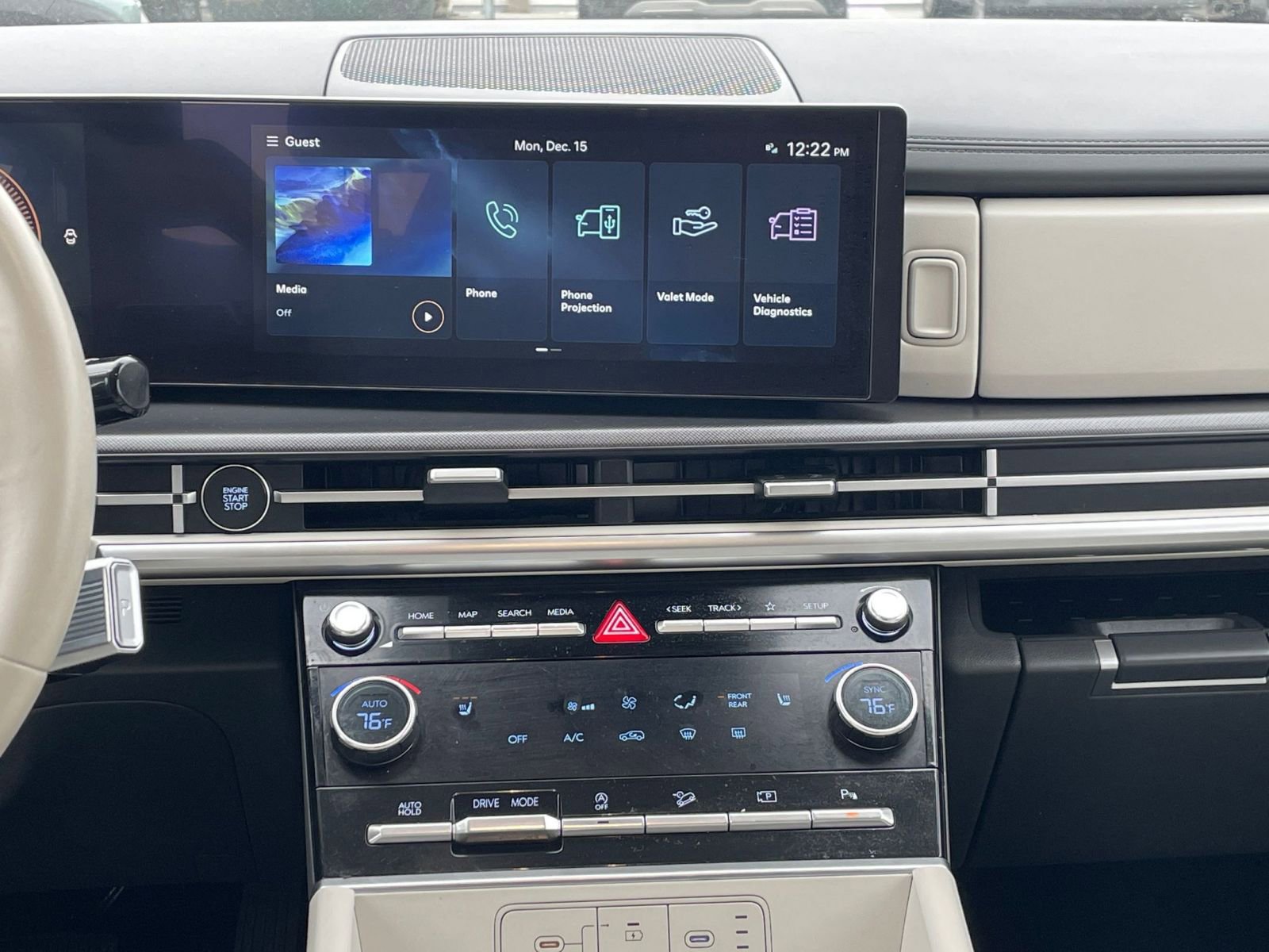 Thumbnail: 2025 Hyundai Santa Fe - 18