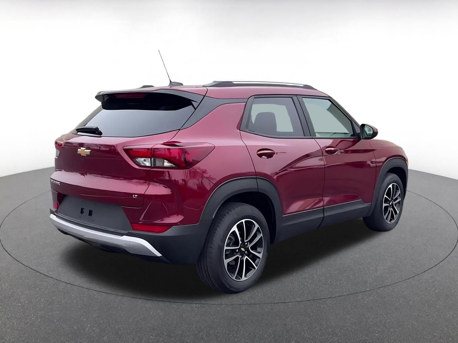 Thumbnail: 2025 Chevrolet TrailBlazer - 14