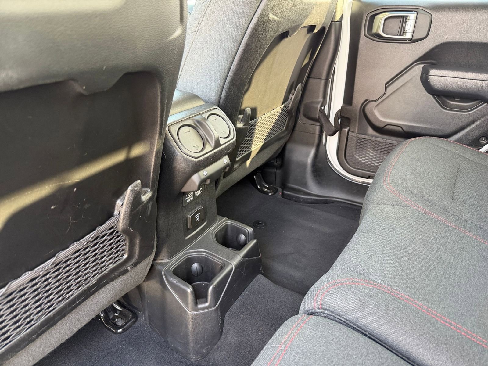 Thumbnail: 2025 Jeep Wrangler - 24