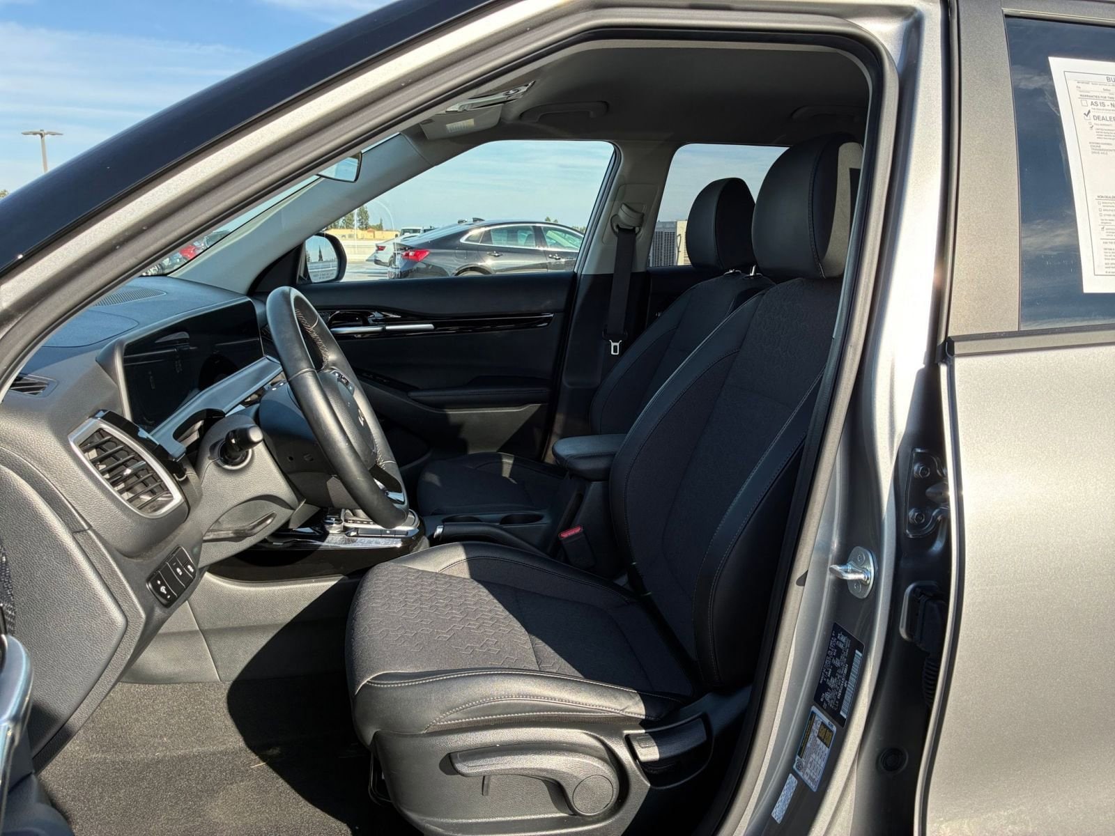 Thumbnail: 2025 Kia Seltos - 27