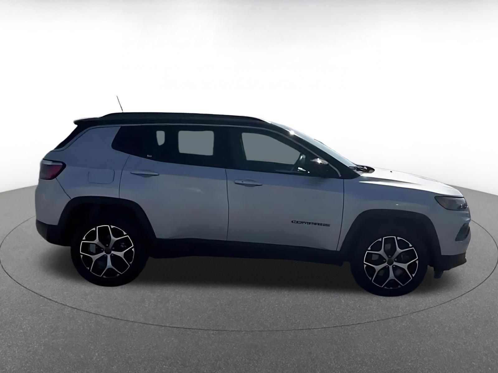 Thumbnail: 2025 Jeep Compass - 16