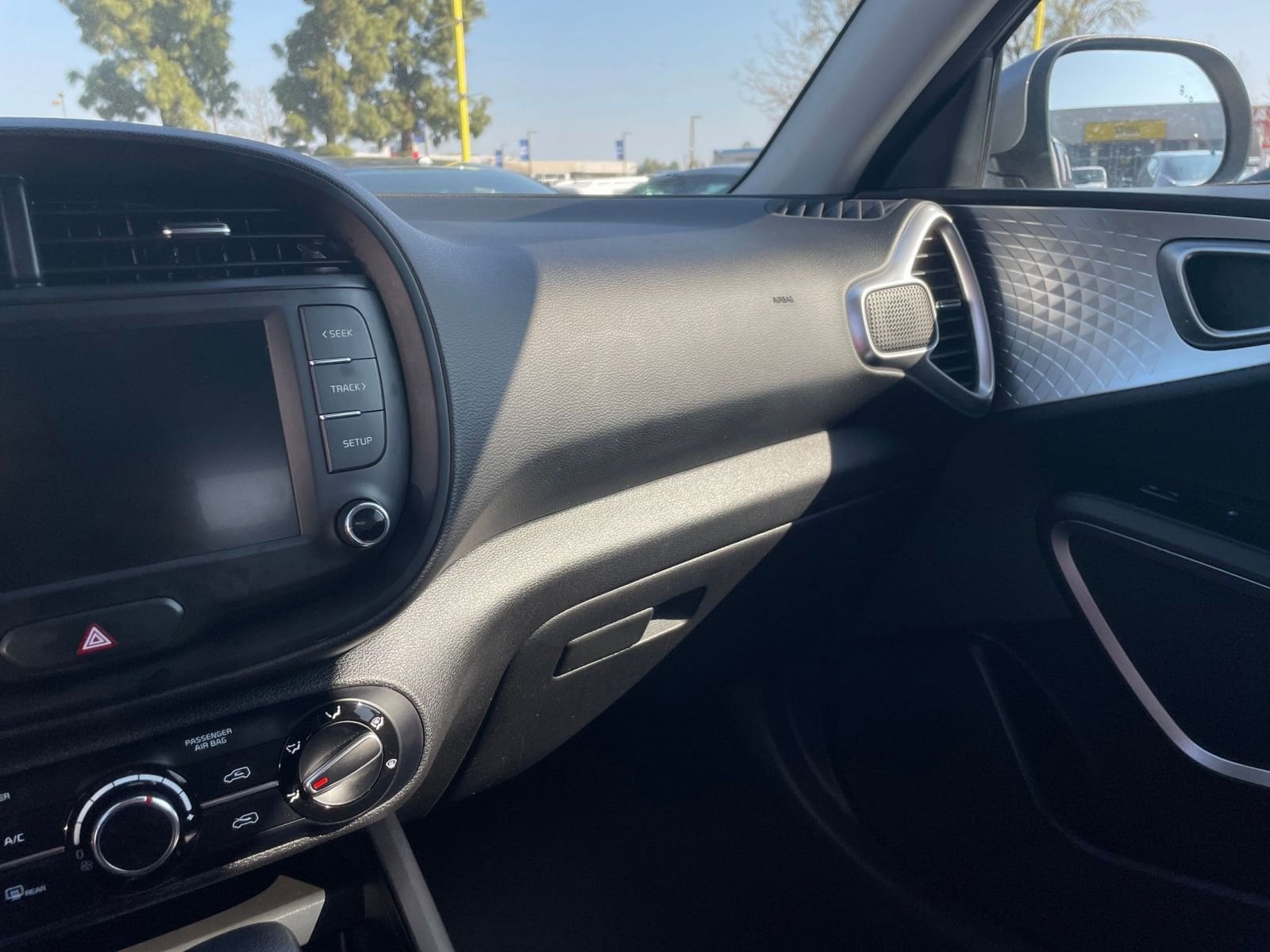Thumbnail: 2025 Kia Soul - 33