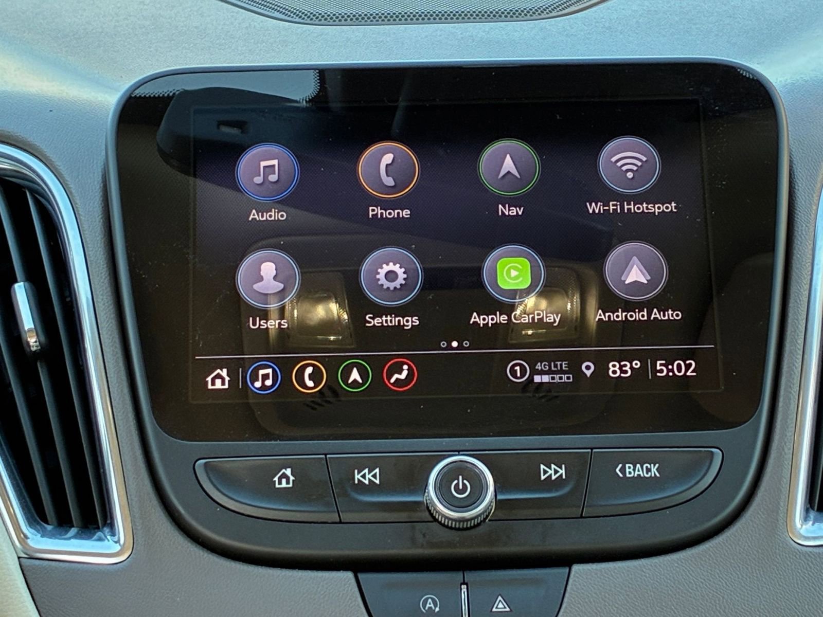 Thumbnail: 2024 Chevrolet Malibu - 21