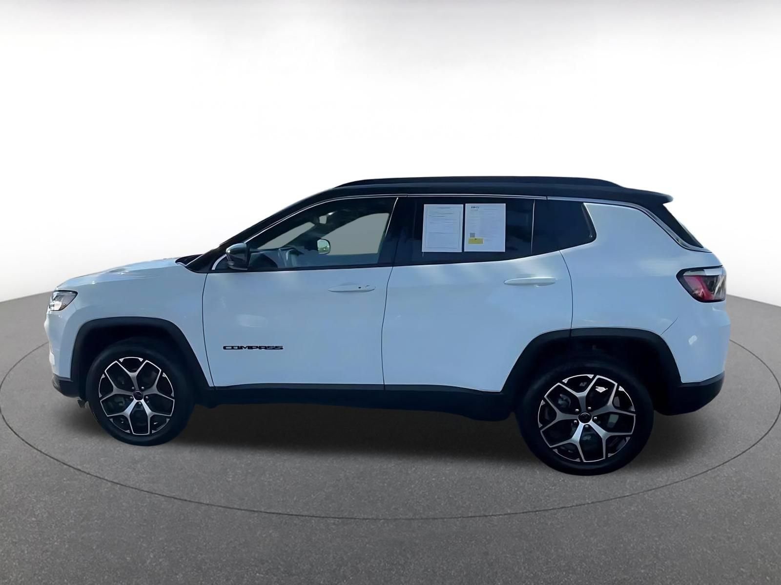 Thumbnail: 2025 Jeep Compass - 8