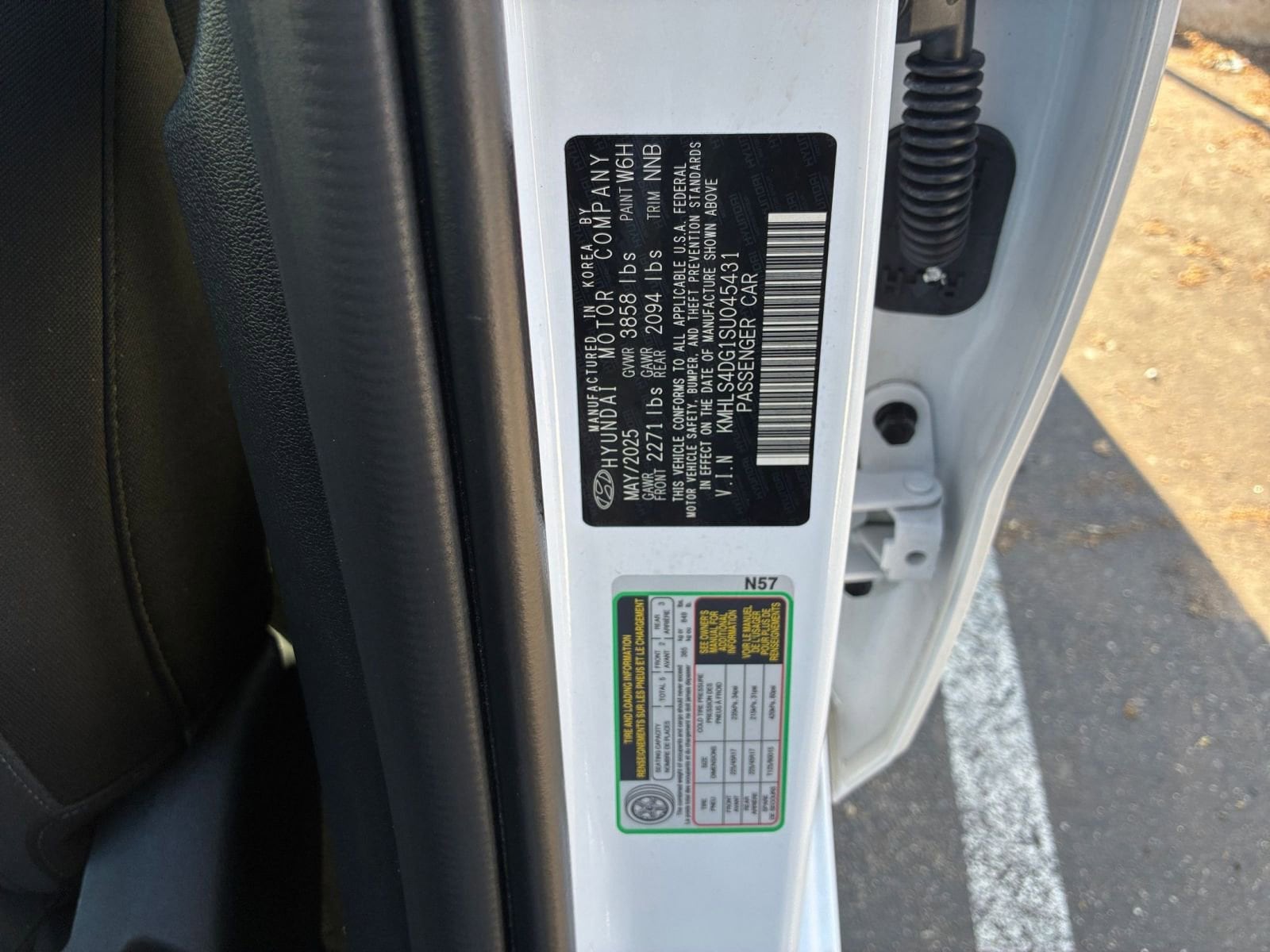 Thumbnail: 2025 Hyundai Elantra - 29