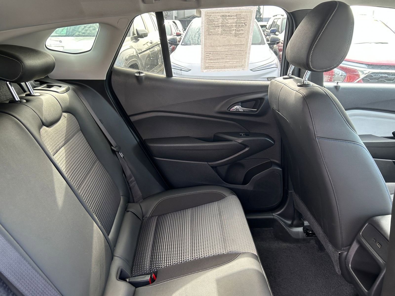 Thumbnail: 2025 Chevrolet Trax - 35