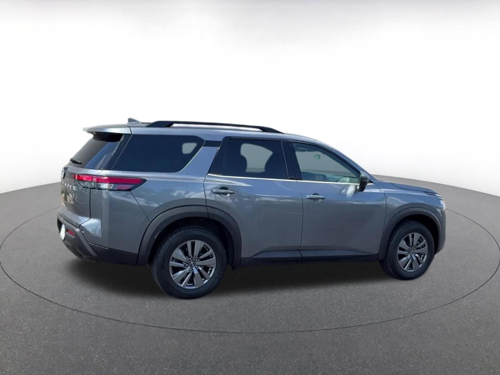 Thumbnail: 2025 Nissan Pathfinder - 14