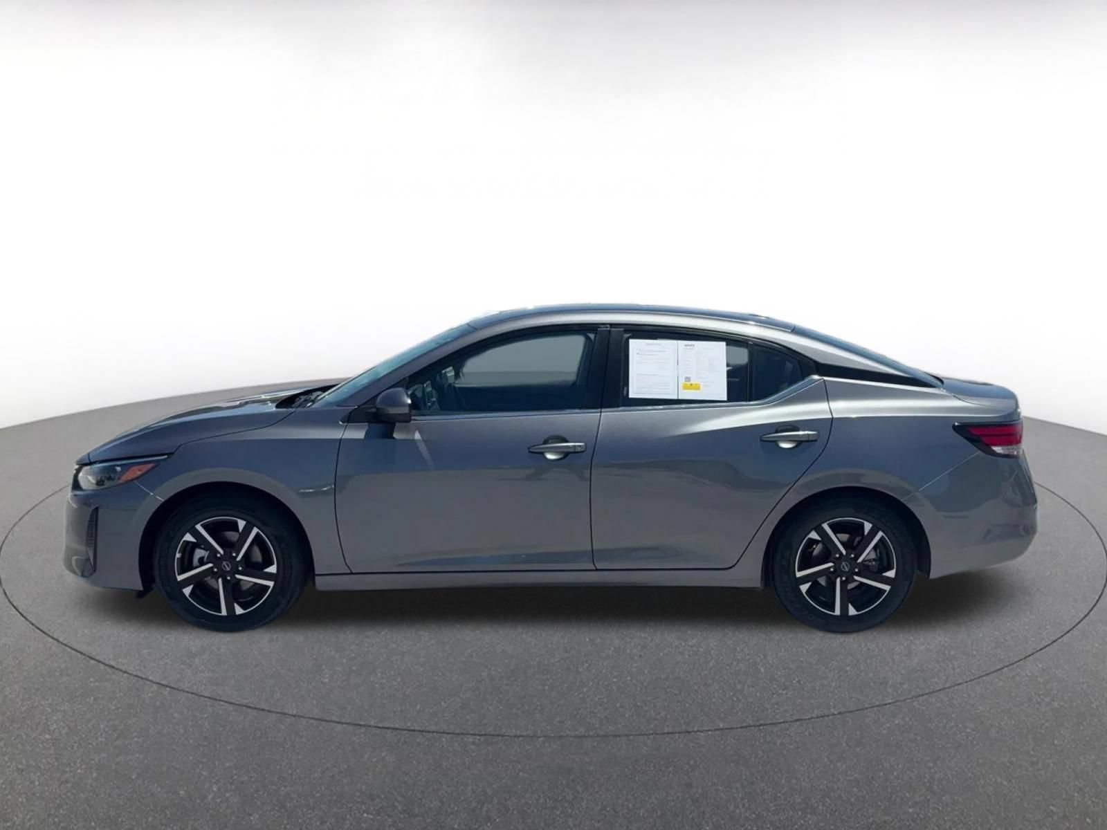 Thumbnail: 2025 Nissan Sentra - 9