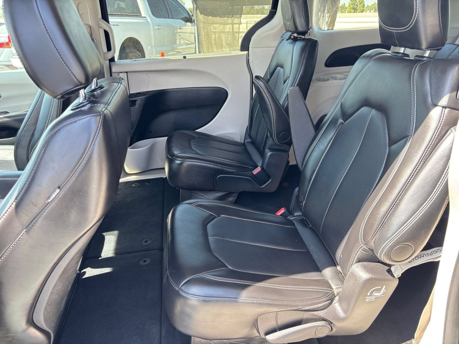 Thumbnail: 2024 Chrysler Pacifica - 27