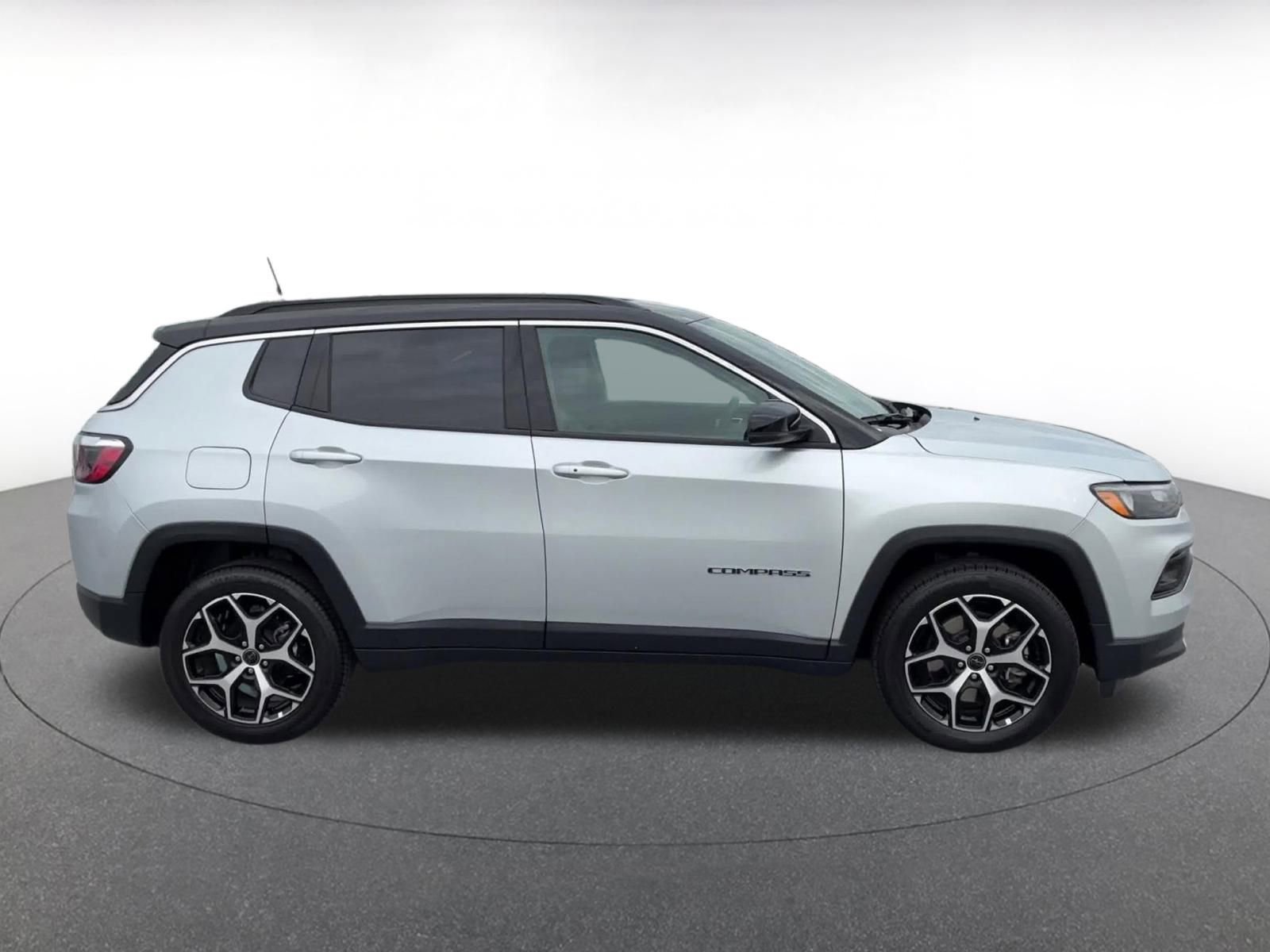 Thumbnail: 2025 Jeep Compass - 16
