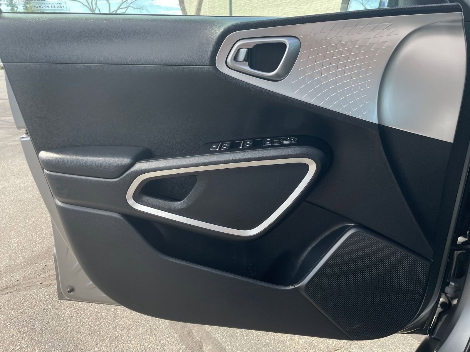 Thumbnail: 2025 Kia Soul - 18