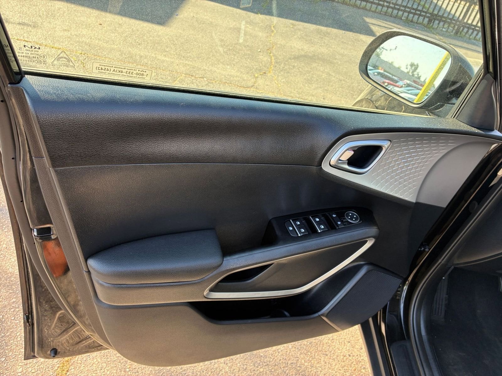 Thumbnail: 2025 Kia Soul - 18