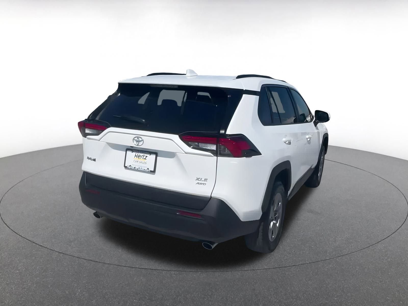 Thumbnail: 2024 Toyota RAV4 - 15