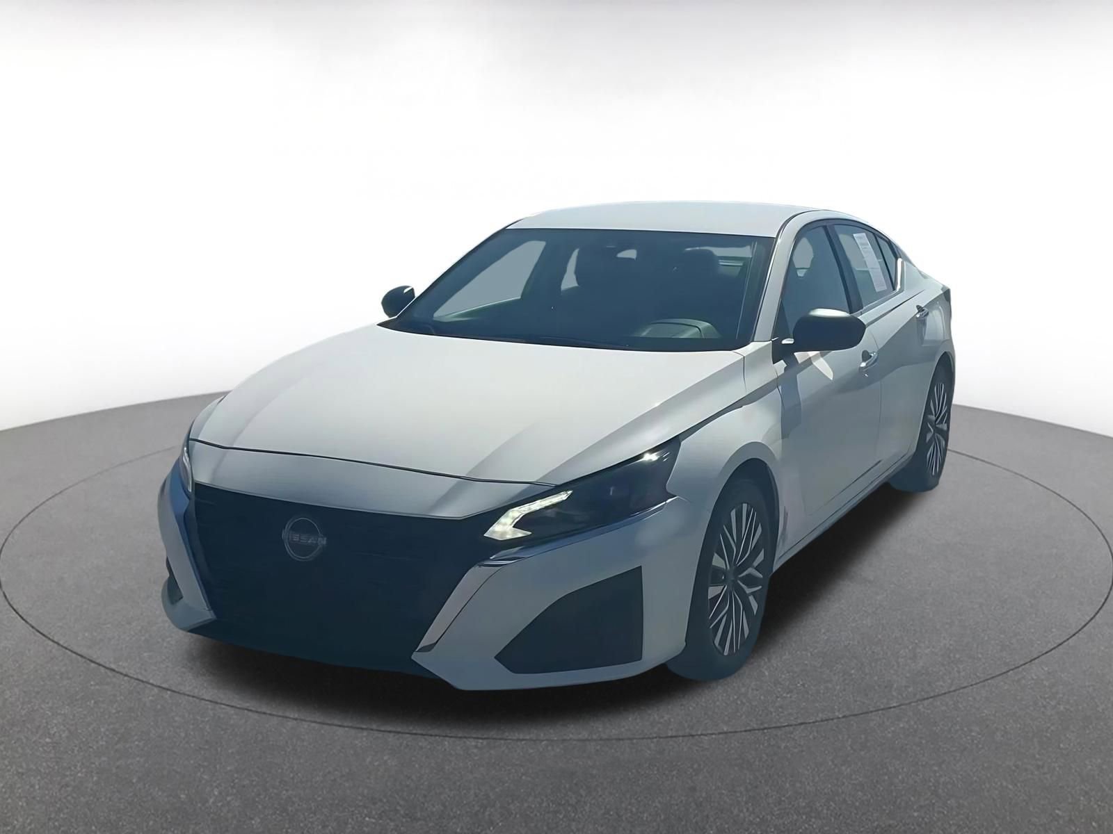 Thumbnail: 2025 Nissan Altima - 7