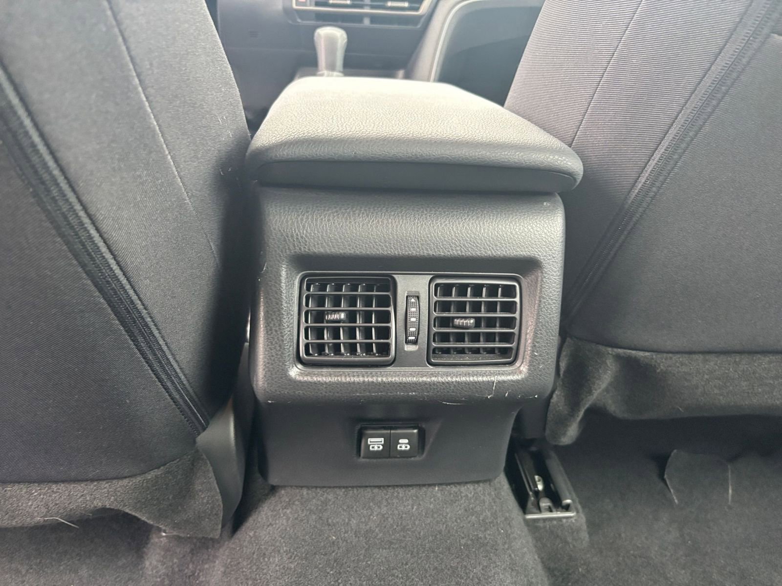 Thumbnail: 2025 Toyota Camry - 23