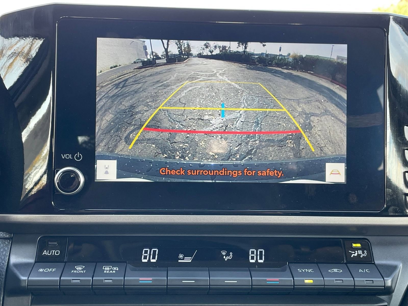 Thumbnail: 2025 Toyota Camry - 17