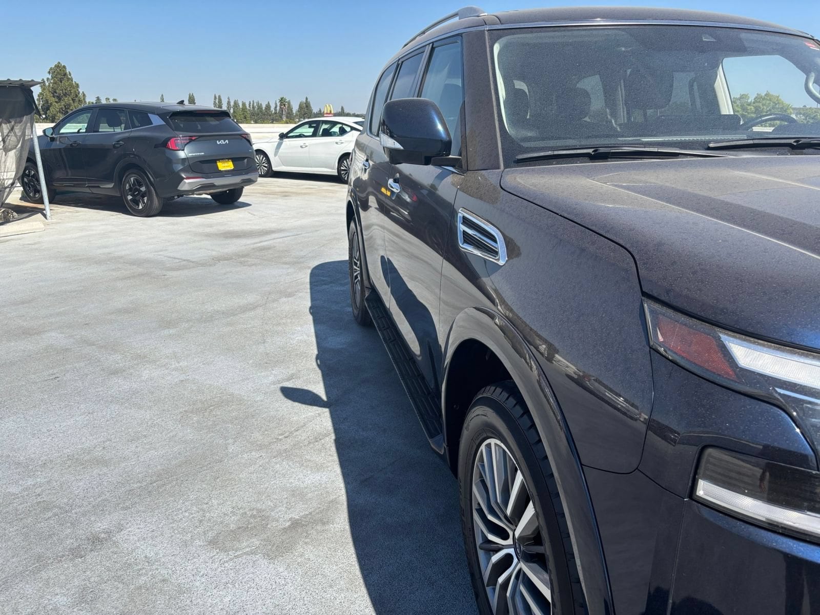 Thumbnail: 2024 Nissan Armada - 1