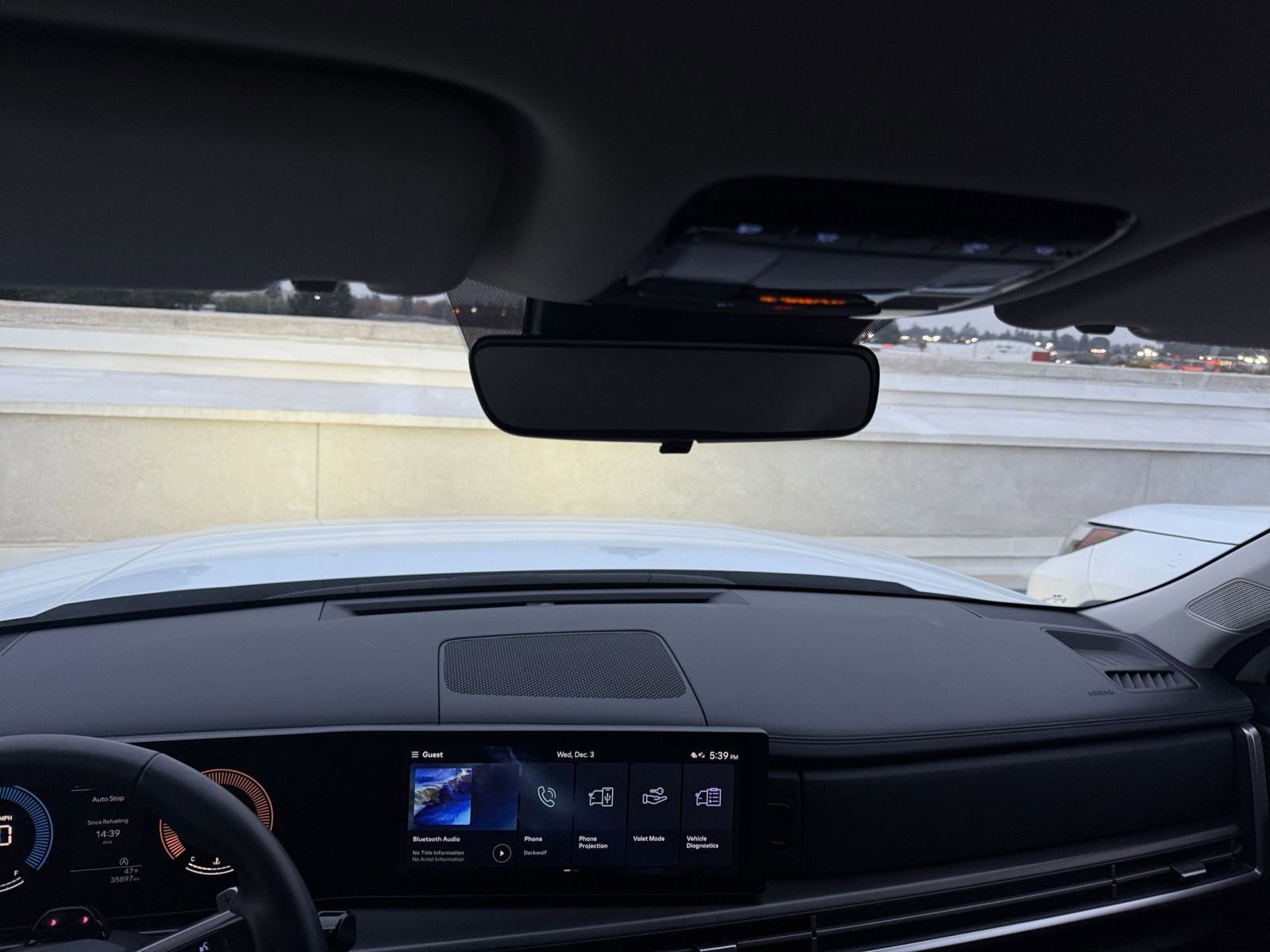 Thumbnail: 2025 Hyundai Santa Fe - 32