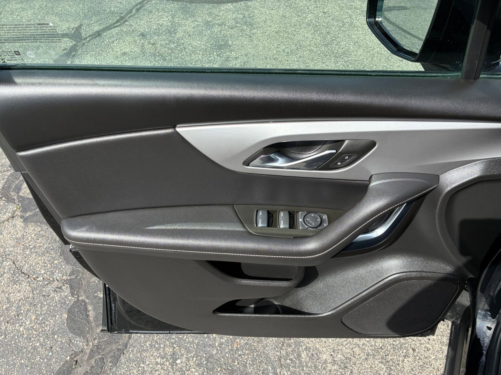 Thumbnail: 2025 Chevrolet Blazer - 18