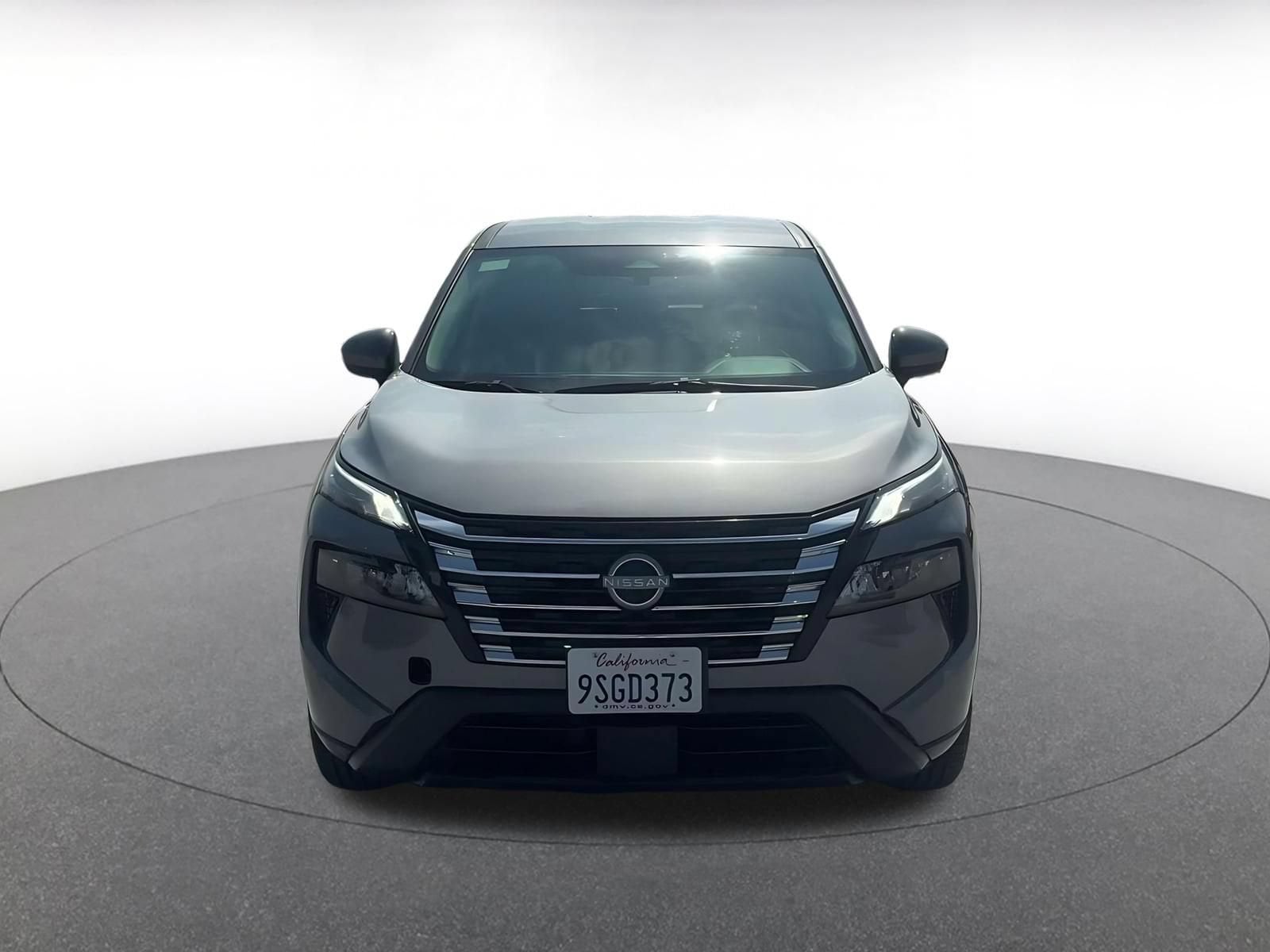 Thumbnail: 2025 Nissan Rogue - 4