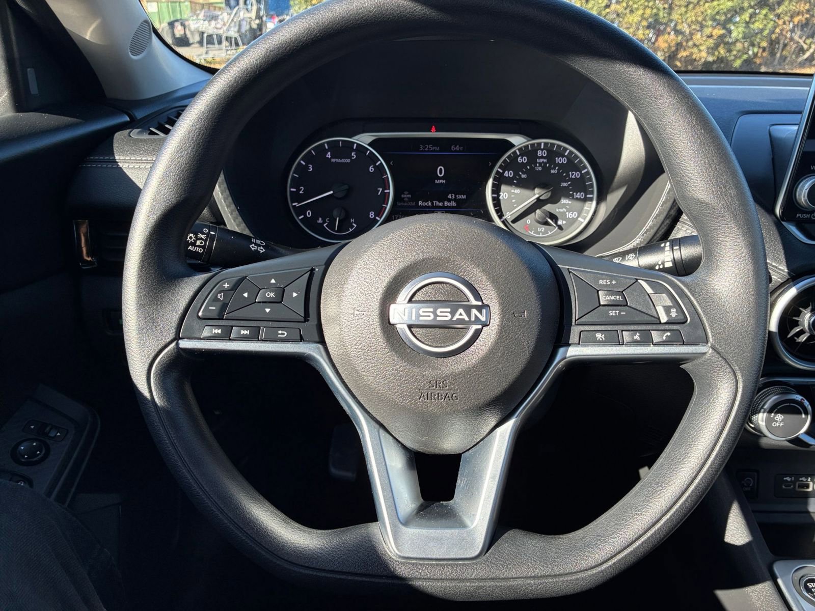 Thumbnail: 2025 Nissan Sentra - 25