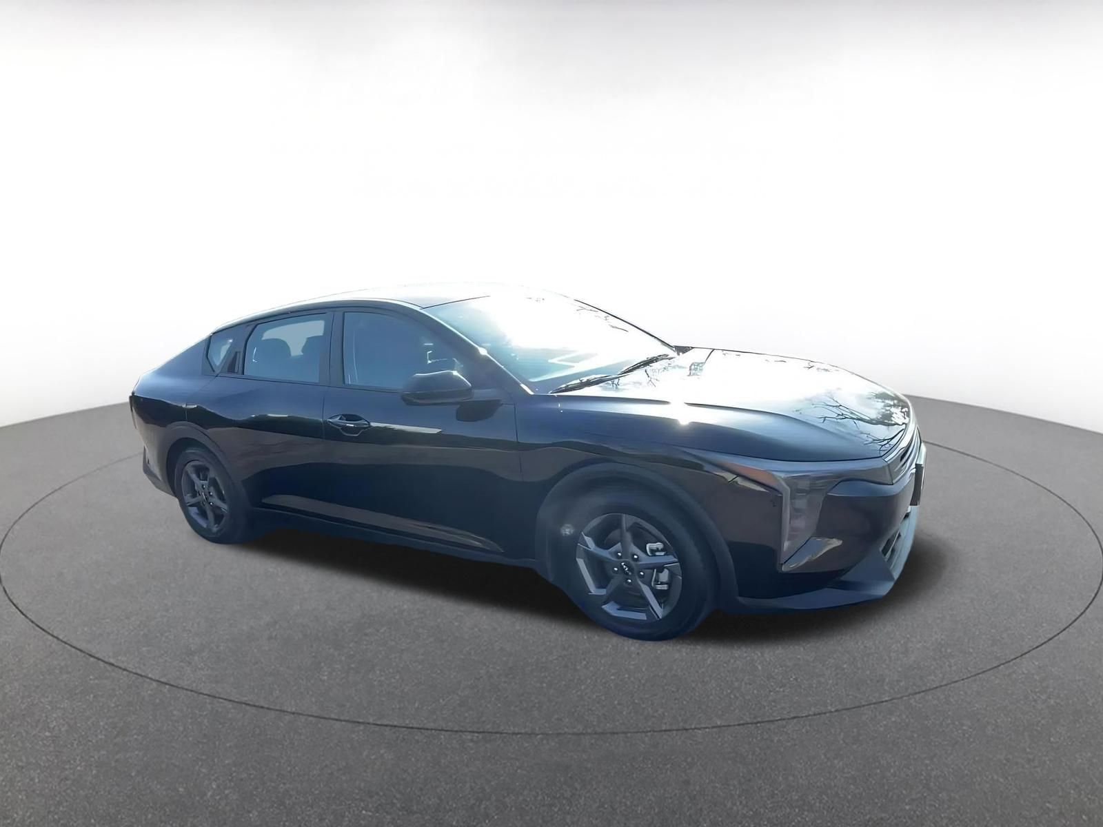 Thumbnail: 2025 Kia K4 - 2