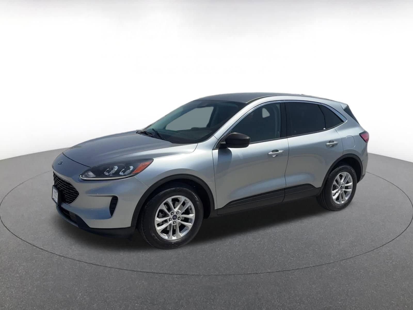 Thumbnail: 2022 Ford Escape - 8