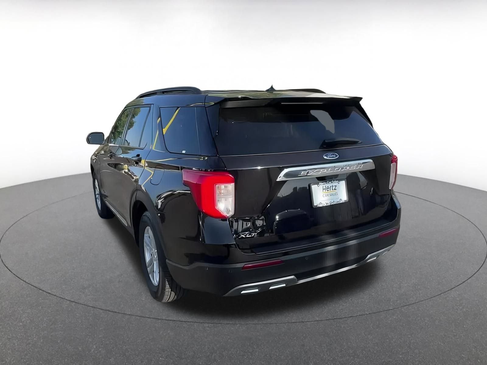 Thumbnail: 2024 Ford Explorer - 10