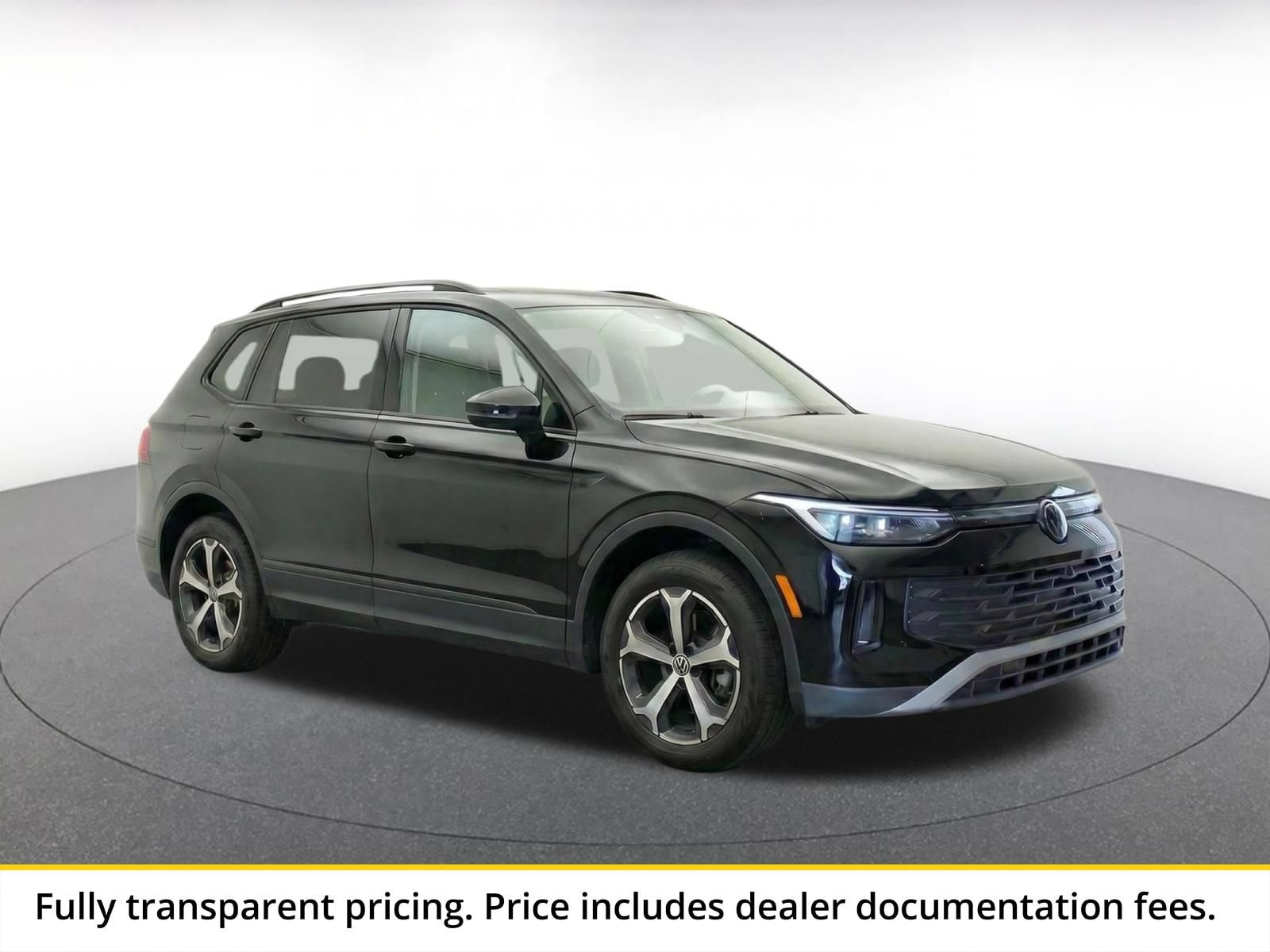 Thumbnail: 2026 Volkswagen Tiguan - 1