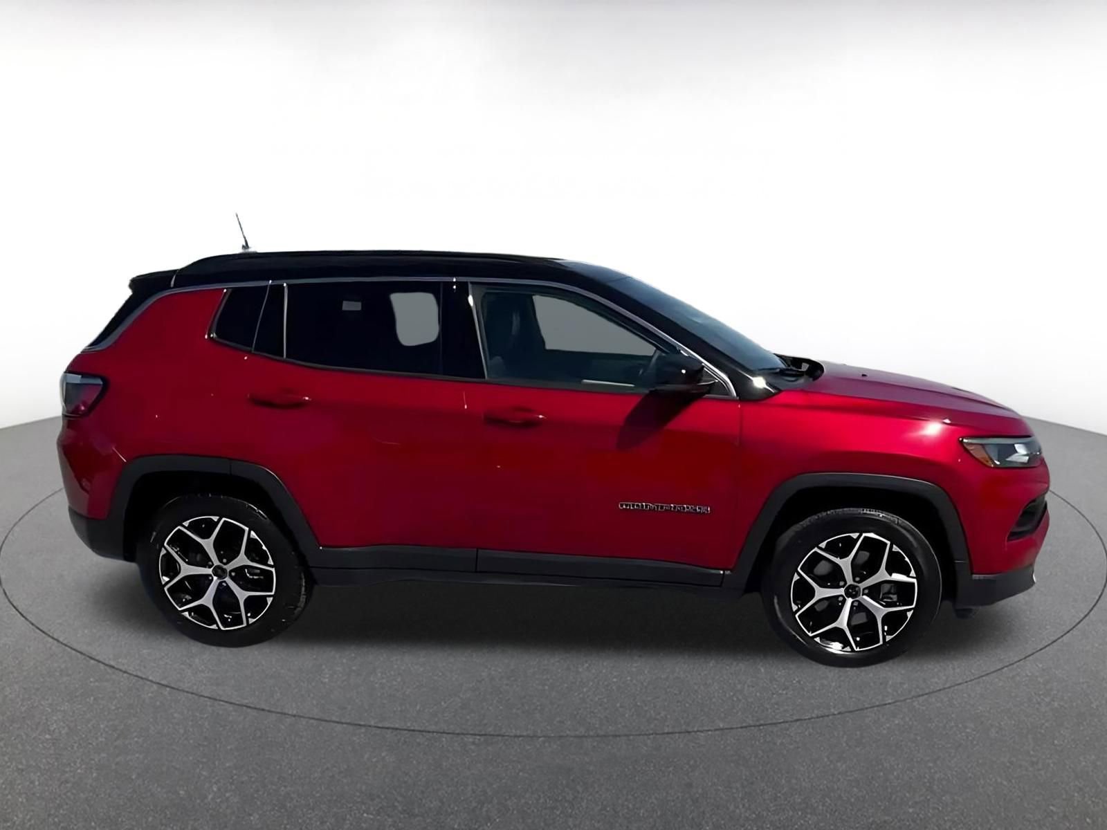 Thumbnail: 2025 Jeep Compass - 16