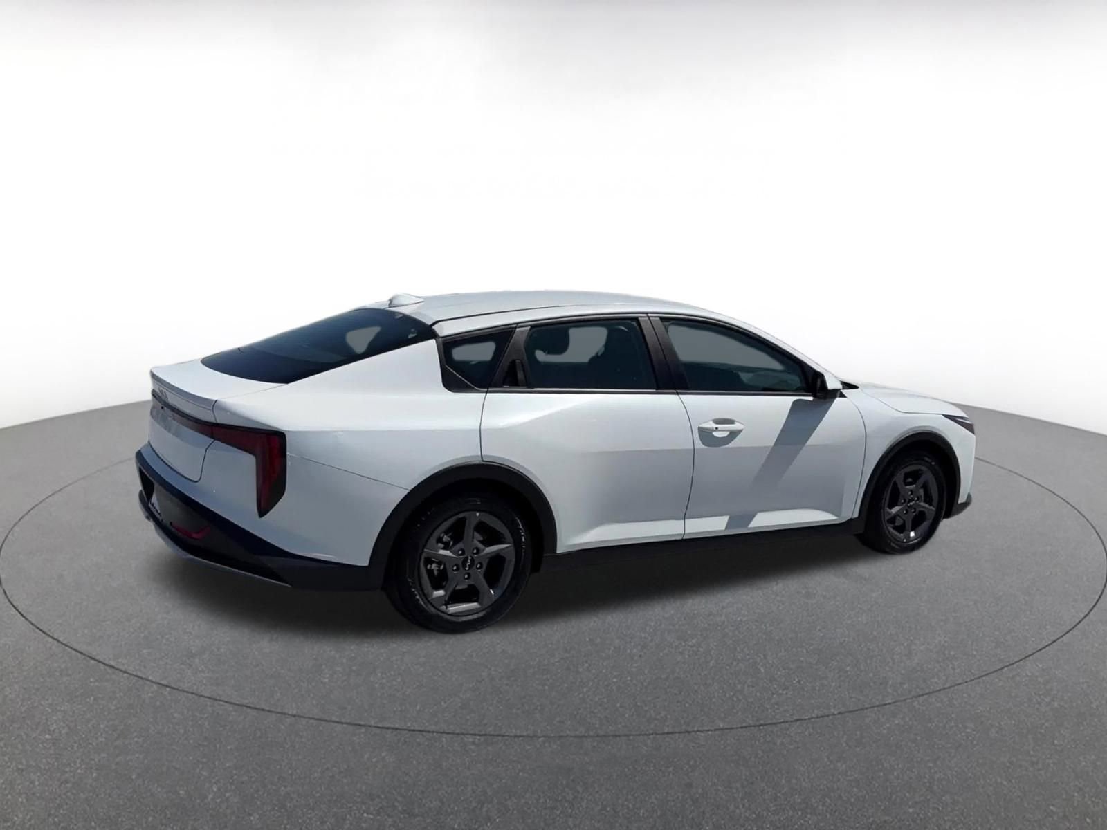 Thumbnail: 2025 Kia K4 - 14