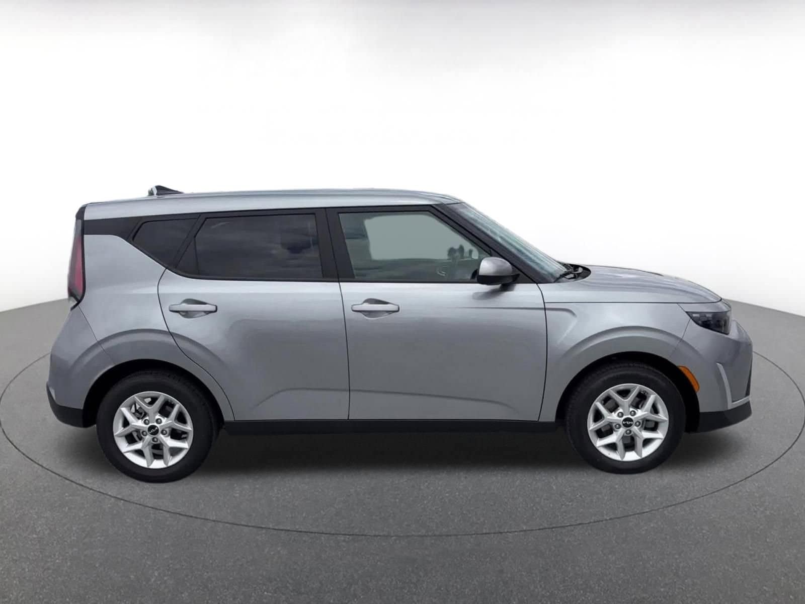 Thumbnail: 2025 Kia Soul - 16