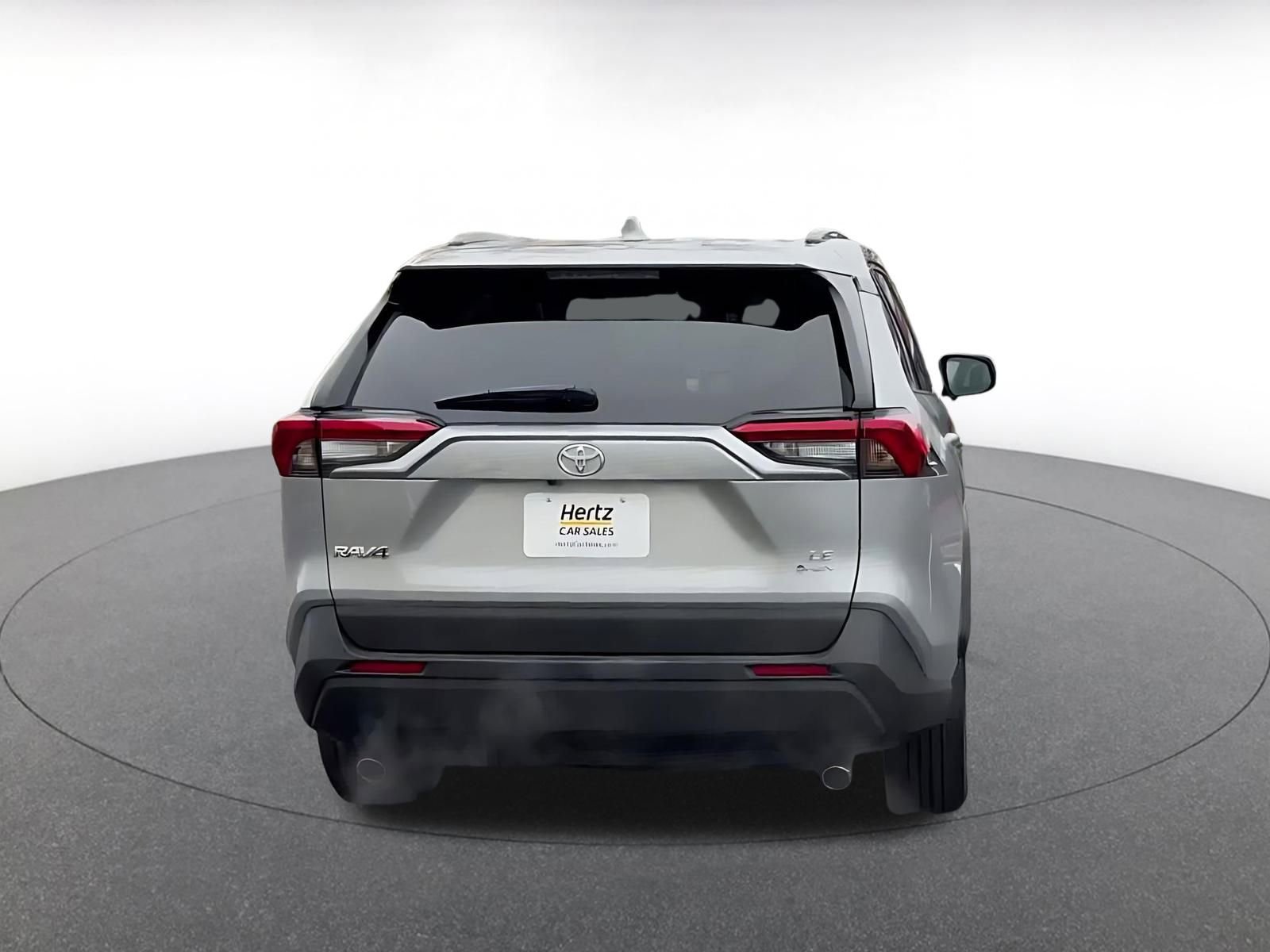 Thumbnail: 2025 Toyota RAV4 - 15