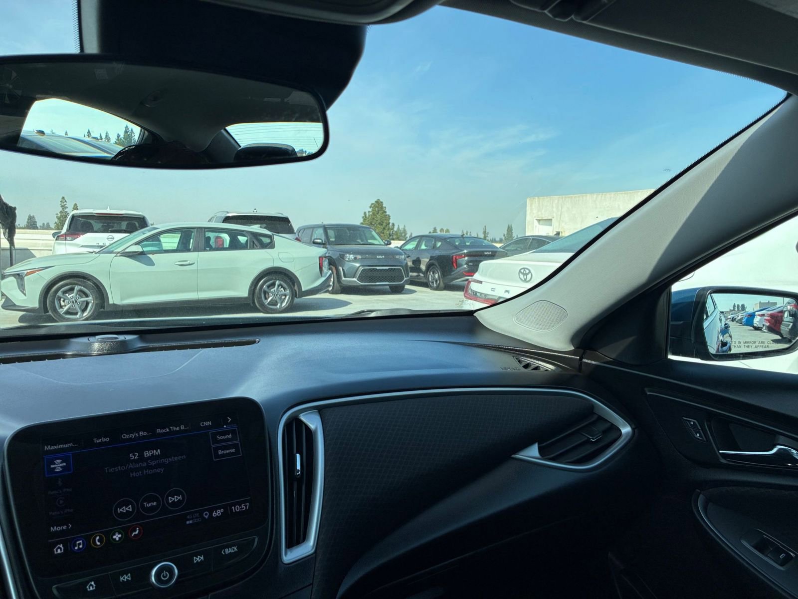 Thumbnail: 2024 Chevrolet Malibu - 34