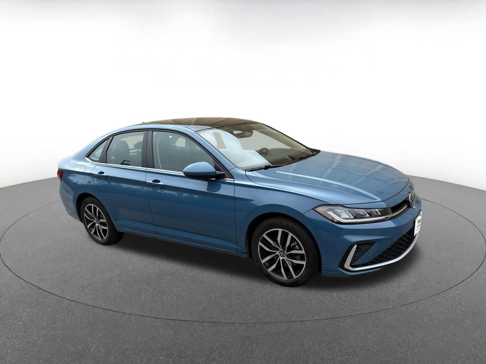 Thumbnail: 2025 Volkswagen Jetta - 1