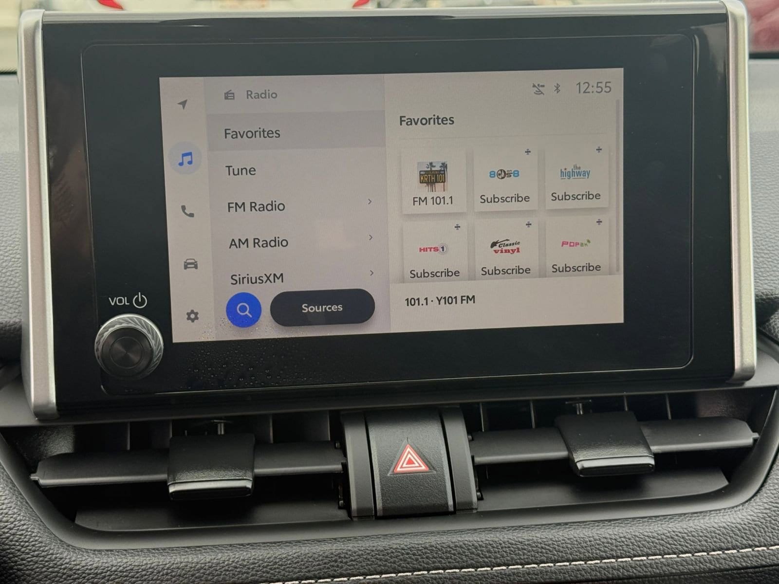 Thumbnail: 2025 Toyota RAV4 - 21