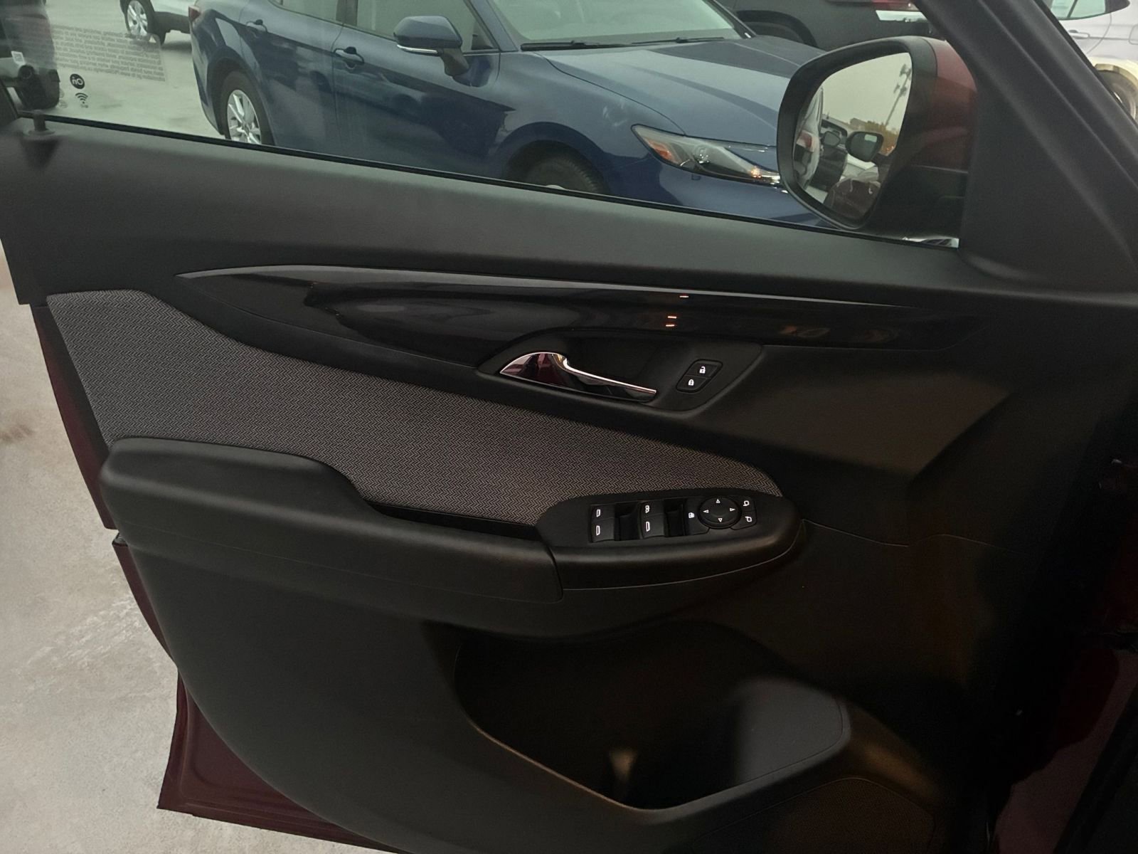 Thumbnail: 2025 Chevrolet TrailBlazer - 20