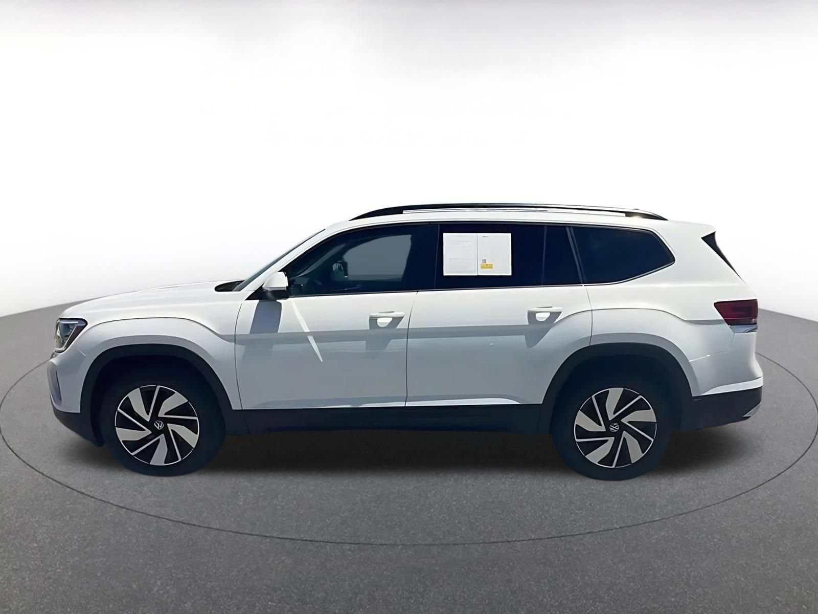 Thumbnail: 2026 Volkswagen Atlas - 10
