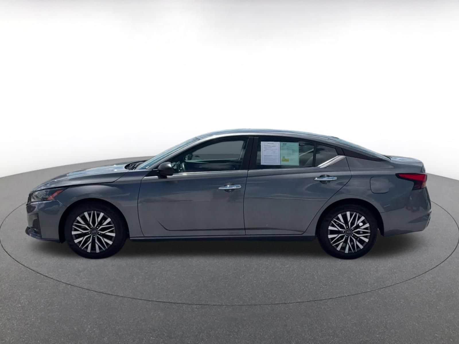 Thumbnail: 2025 Nissan Altima - 7